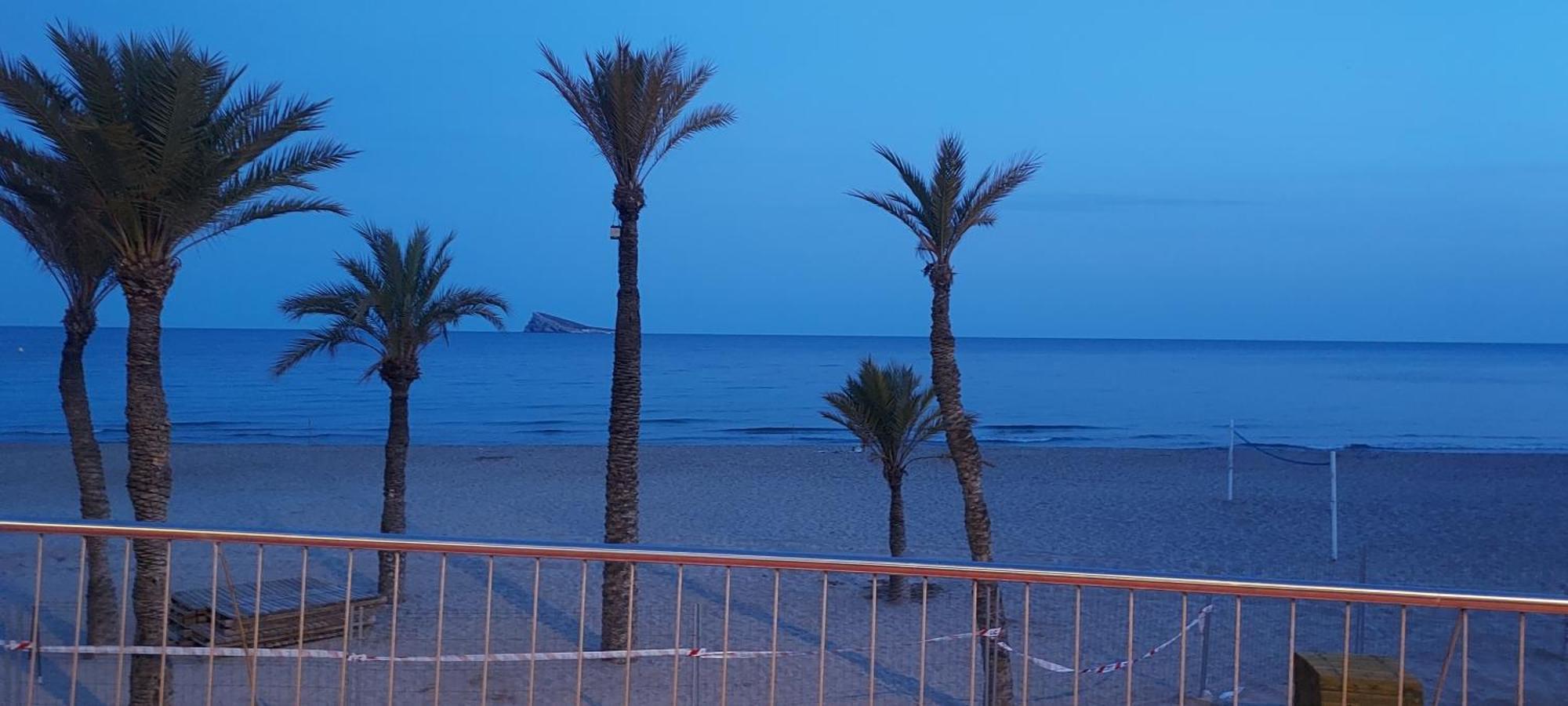 Апартаменты Azul De Mar Бенидорм Экстерьер фото